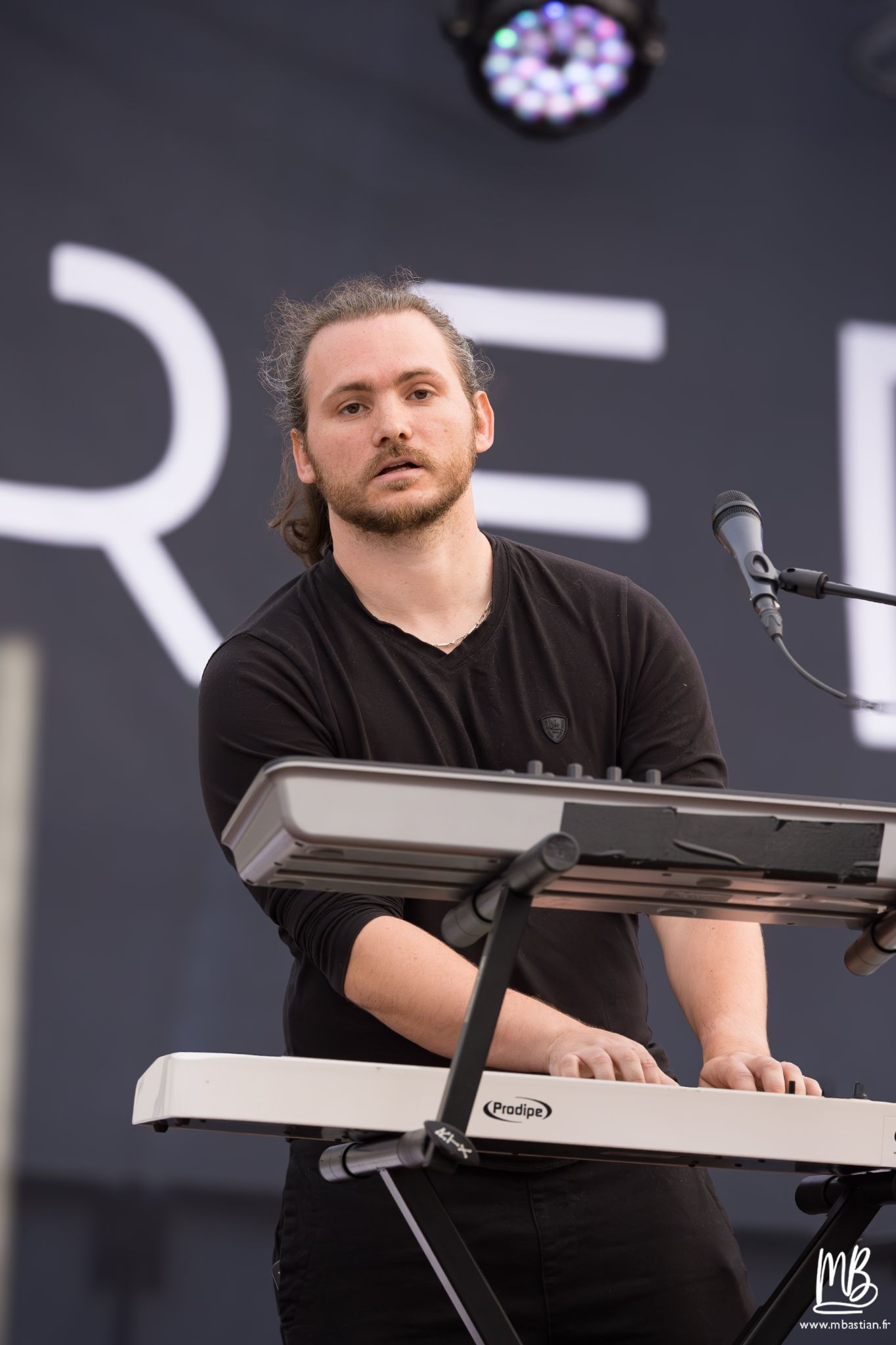 20250607  Redlight Dreams   MB 60